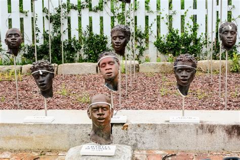 heads on stakes